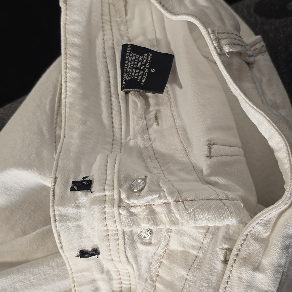 White jeans - Picture 8 of 10